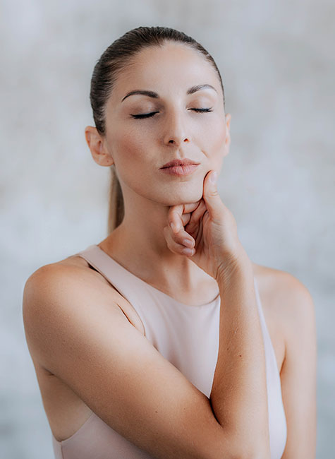 MASÁŽNÍ RITUÁL FACELIFT 60 MIN MASÁŽNÍ RITUÁL FACELIFT 60 MIN